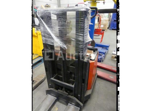 Grote foto 2 bt s16d stapelaars doe het zelf en verbouw hefwerktuigen