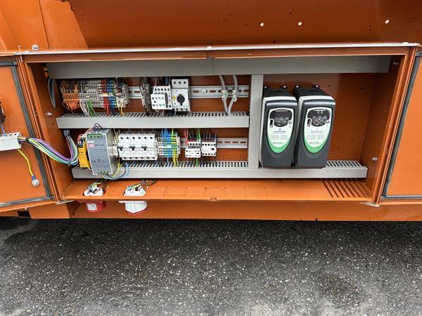 Grote foto javo plus medium potmachine met twee pneumatische potinzetters agrarisch tuinbouw