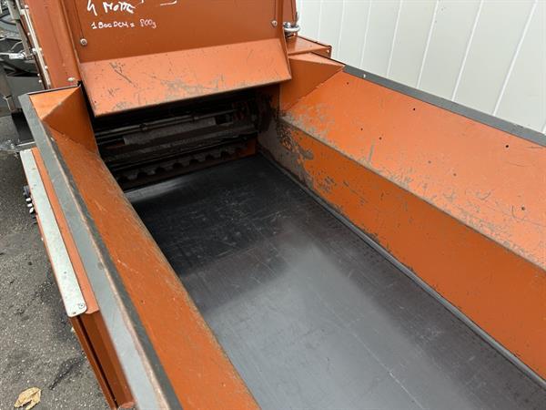 Grote foto javo plus medium potmachine met twee pneumatische potinzetters agrarisch tuinbouw