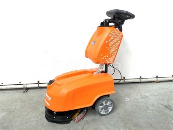 Grote foto daewoo daxm30 schrobmachine doe het zelf en verbouw hefwerktuigen