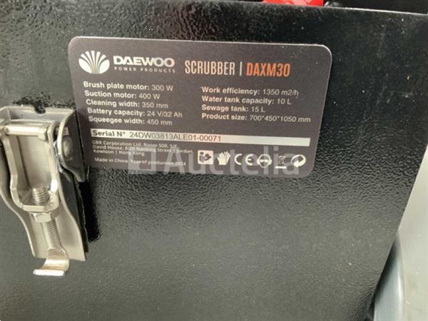 Grote foto daewoo daxm30 schrobmachine doe het zelf en verbouw hefwerktuigen