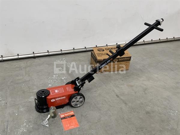 Grote foto daewoo 50t. dahj garage krik doe het zelf en verbouw hefwerktuigen