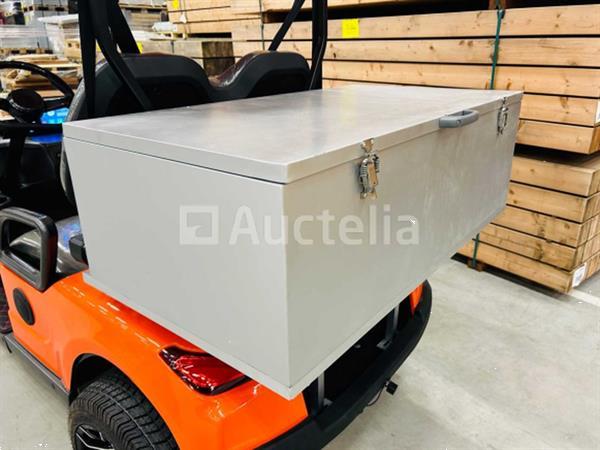 Grote foto rte golfkar met opslagbox oranje doe het zelf en verbouw hefwerktuigen