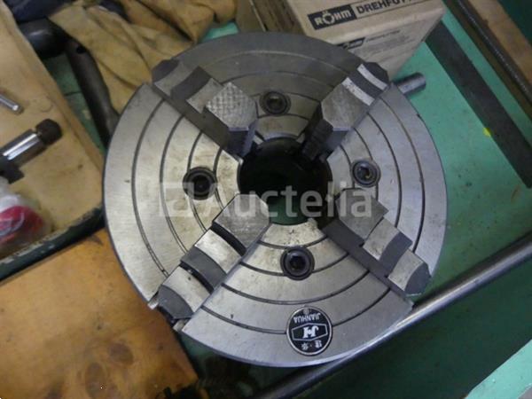 Grote foto metalen draaibank gap bed draaibank c6232a doe het zelf en verbouw ijzerwaren en bevestigingsmiddelen