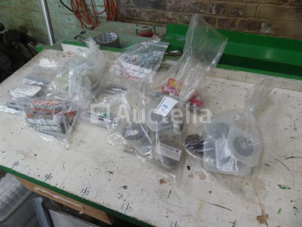 Grote foto freesmachine accessoires onderdelen doe het zelf en verbouw ijzerwaren en bevestigingsmiddelen