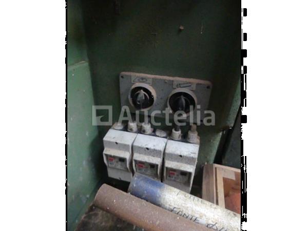 Grote foto eme houtgestookte combinatie doe het zelf en verbouw ijzerwaren en bevestigingsmiddelen