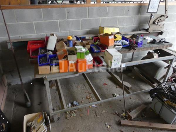 Grote foto diverse gereedschappen en hardware doe het zelf en verbouw onderdelen en accessoires