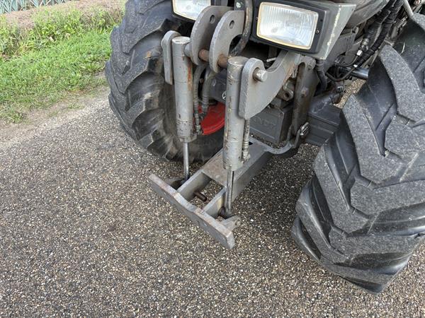 Grote foto fendt smalspoor superkuip fronthef agrarisch tractoren