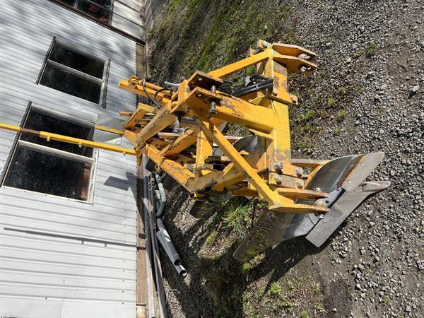 Grote foto panter rondegaande diepploeg 50 cm agrarisch ploegen