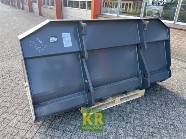 Grote foto kramer 2400 hvf grondbak 24534 agrarisch akkerbouw