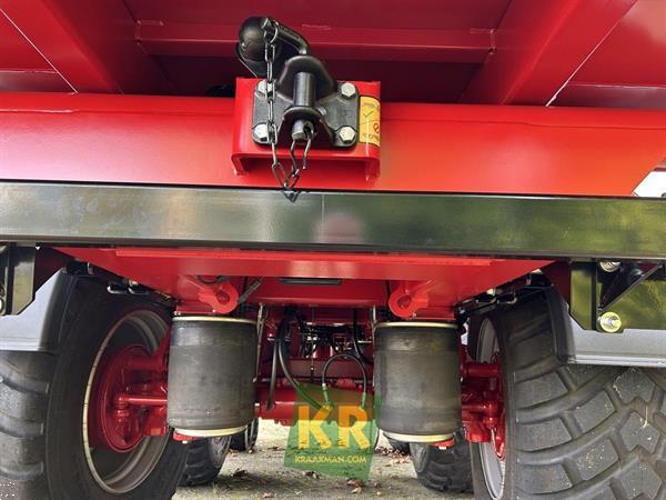 Grote foto krampe big body 900 691602 agrarisch akkerbouw