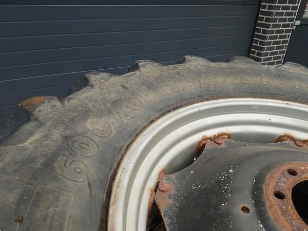 Grote foto case wielen 600 65 r38 agrarisch wielen