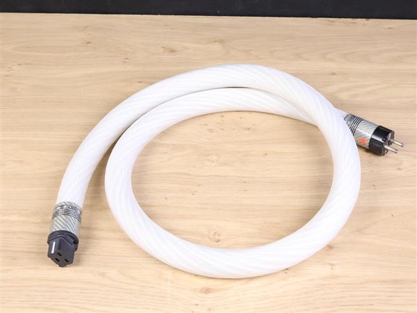 Grote foto stealth audio m7000 v10 silver highend audio power cable c19 1 8 metre audio tv en foto onderdelen en accessoires