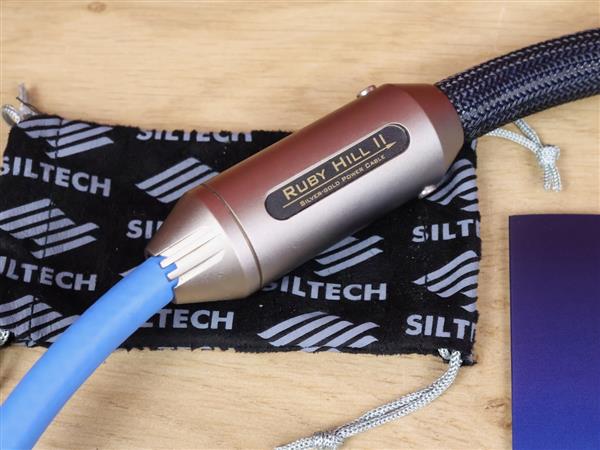 Grote foto siltech ruby hill ii g7 royal signature highend silver gold audio power cable 1 0 metre audio tv en foto onderdelen en accessoires