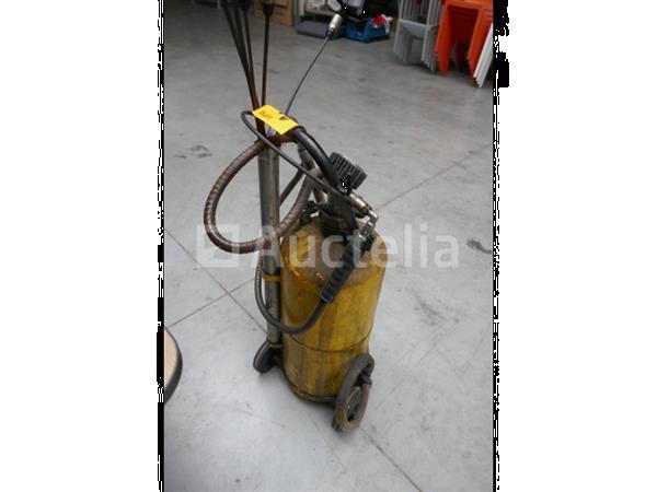 Grote foto hydraulische olieafzuiger menghini doe het zelf en verbouw onderdelen en accessoires