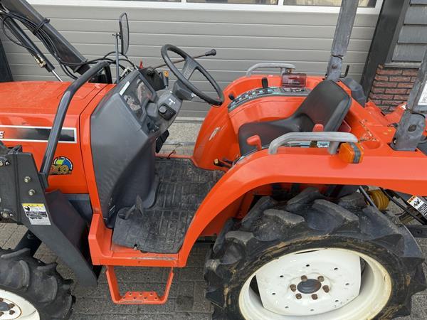Grote foto kubota kt22 4wd minitractor met voorlader frontlader agrarisch tractoren