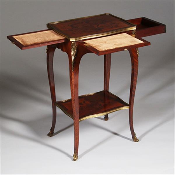Grote foto bijzettafel verguld brons en inlegwerk alexander chevrie gemerkt no.322165 antiek en kunst stoelen en banken