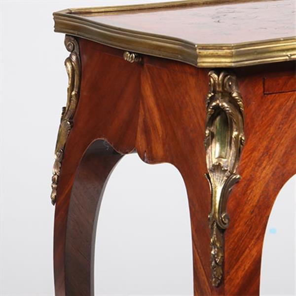 Grote foto bijzettafel verguld brons en inlegwerk alexander chevrie gemerkt no.322165 antiek en kunst stoelen en banken