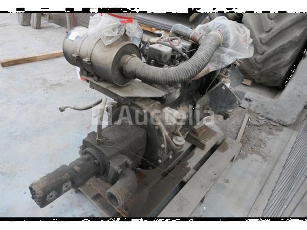 Grote foto motor voor case 1088 case 6t 590 agrarisch tractor onderdelen