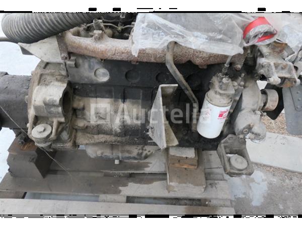 Grote foto motor voor case 1088 case 6t 590 agrarisch tractor onderdelen