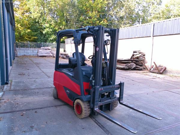 Grote foto linde 2ton elctro agrarisch heftrucks