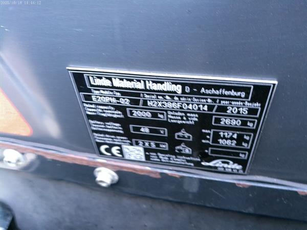 Grote foto linde 2ton elctro agrarisch heftrucks