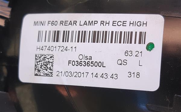 Grote foto set van 2 achterlampunits voor mini auto onderdelen verlichting