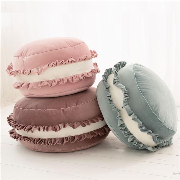 Grote foto velvet poef kussen macaron dirty pink zacht zitkussen in de vorm van een koekje dirty pink 50x kinderen en baby complete kinderkamers