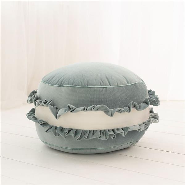 Grote foto velvet poef kussen macaron blauw zacht zitkussen in de vorm van een koekje blauw 50x30cm kinderen en baby complete kinderkamers