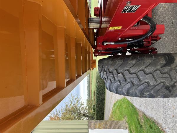 Grote foto veenhuis jvk 25000 agrarisch aanhangwagens