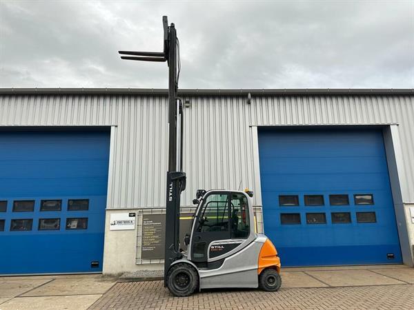 Grote foto vs 22436 elektrische triplex heftruck still rx60 50 bj2019 agrarisch heftrucks