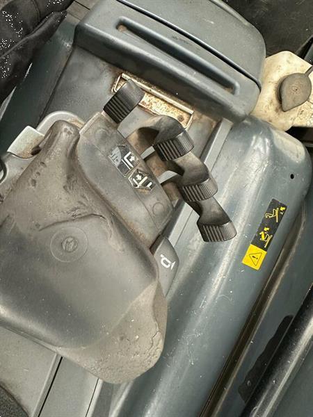 Grote foto vs 22429 elektrische heftruck jungheinrich efg540 vorkenspreider agrarisch heftrucks