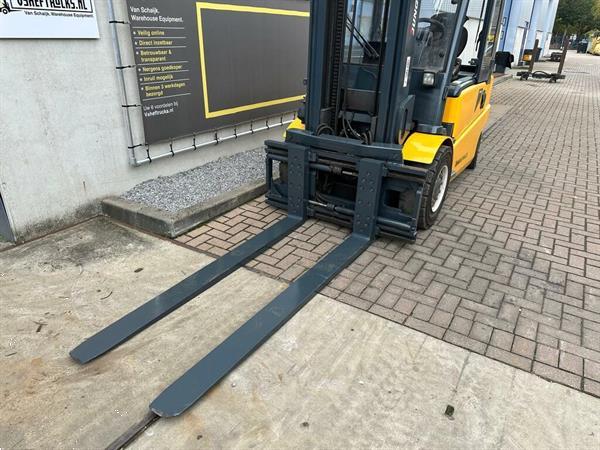 Grote foto vs 22429 elektrische heftruck jungheinrich efg540 vorkenspreider agrarisch heftrucks