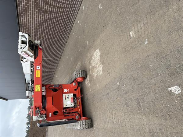 Grote foto hoogwerker rupshoogwerker teupen diesel elektrisch doe het zelf en verbouw hoogwerkers