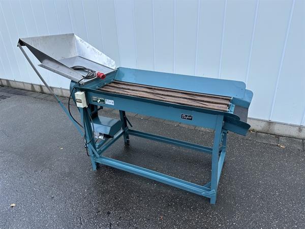 Grote foto perfect uienafstaarter 8 rollen agrarisch oogstmachines
