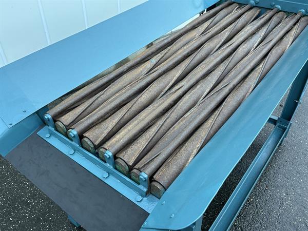 Grote foto perfect uienafstaarter 8 rollen agrarisch oogstmachines