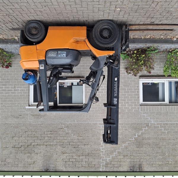 Grote foto toyota 7fg25 2 5 ton lpg heftruck agrarisch heftrucks
