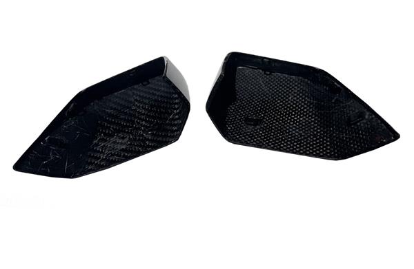 Grote foto dit betreft een set lamborghini revuelto carbon spiegelkappen auto onderdelen tuning en styling