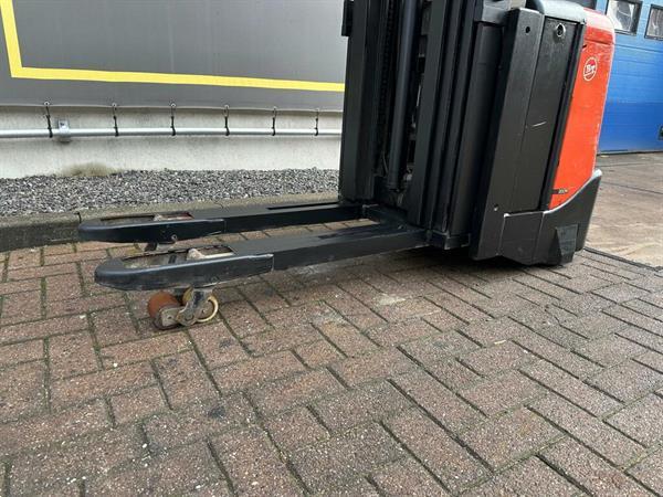 Grote foto vs 22441 elektrische triplex stapelaar toyota 5.000mm doe het zelf en verbouw hefwerktuigen