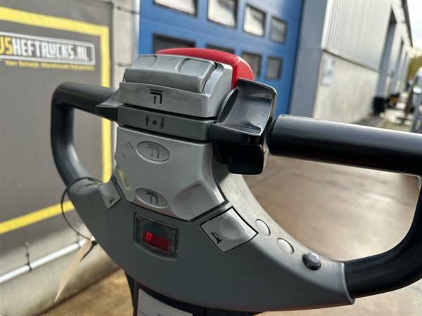 Grote foto vs 22441 elektrische triplex stapelaar toyota 5.000mm doe het zelf en verbouw hefwerktuigen