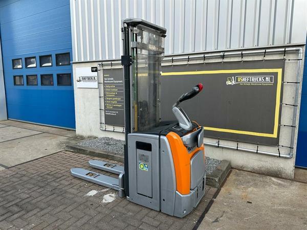 Grote foto vs 22444 elektrische triplex stapelaar still 5.016mm doe het zelf en verbouw hefwerktuigen