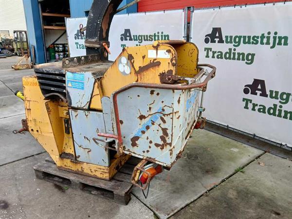 Grote foto schliesing 220 zx takkenhakselaar agrarisch bosbouw