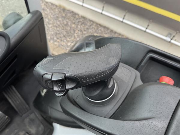 Grote foto vs 22435 elektrische triplex heftruck still rx20 16p bj2014 agrarisch heftrucks