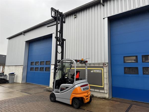 Grote foto vs 22435 elektrische triplex heftruck still rx20 16p bj2014 agrarisch heftrucks