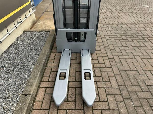 Grote foto vs 22443 elektrische triplex stapelaar still exvsf14 bj2018 doe het zelf en verbouw hefwerktuigen