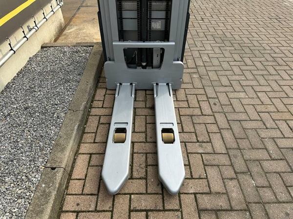 Grote foto vs 22445 elektrische triplex stapelaar still exvsf14 bj2018 doe het zelf en verbouw hefwerktuigen