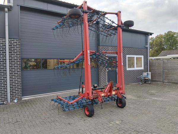 Grote foto hatzenbichler wiedegge 9 meter breed agrarisch onkruidbestrijding