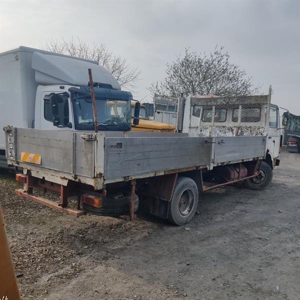 Grote foto renault 230 doe het zelf en verbouw vrachtwagens