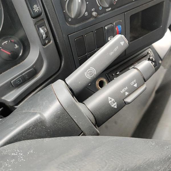 Grote foto man tgl doe het zelf en verbouw vrachtwagens