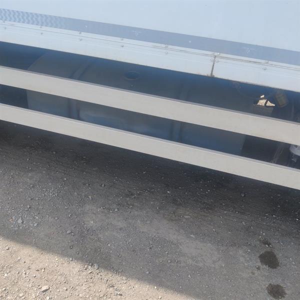 Grote foto renault midlum with hanging work in the fridge doe het zelf en verbouw vrachtwagens